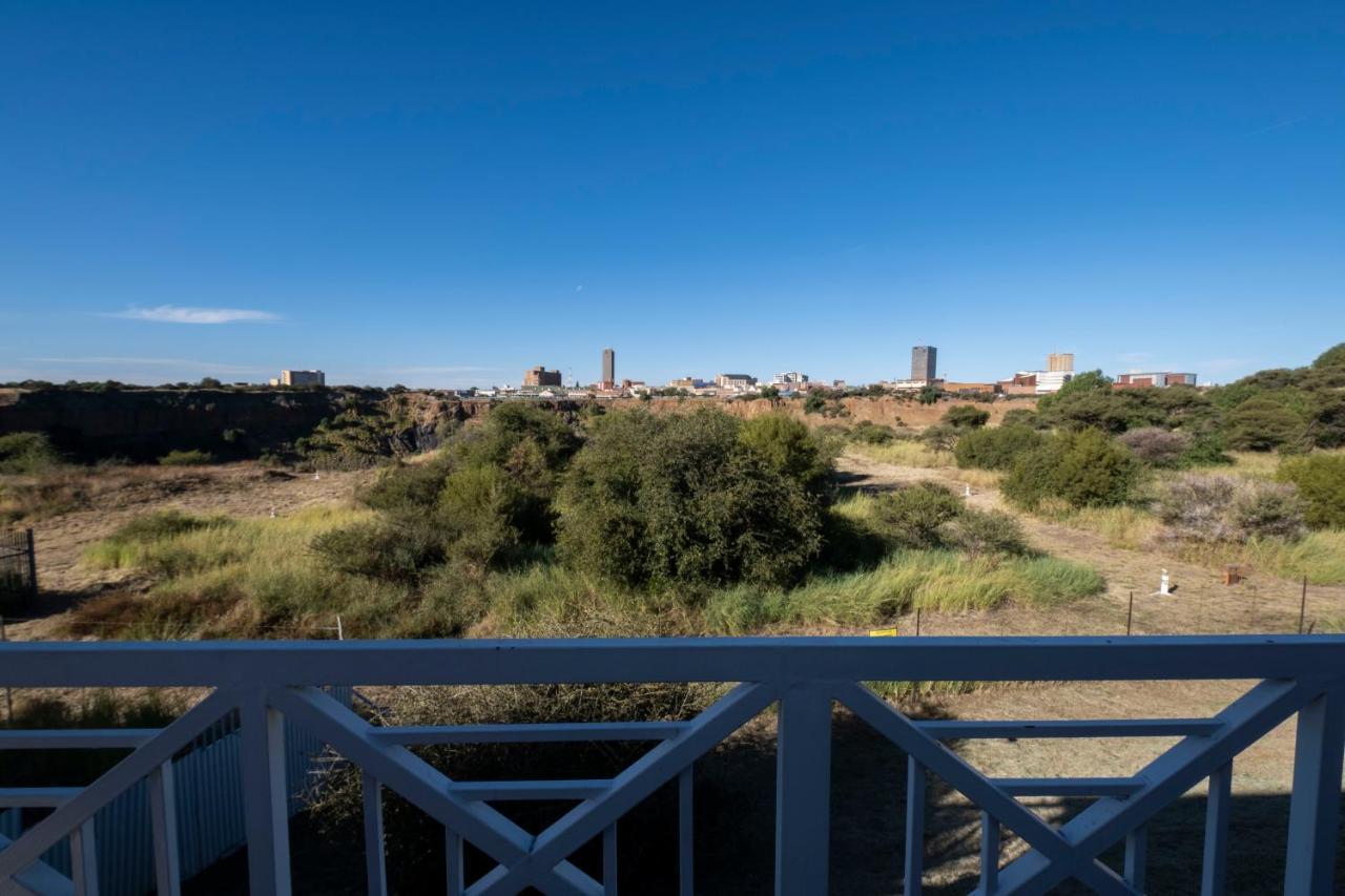 Protea Hotel By Marriott Kimberley Eksteriør billede