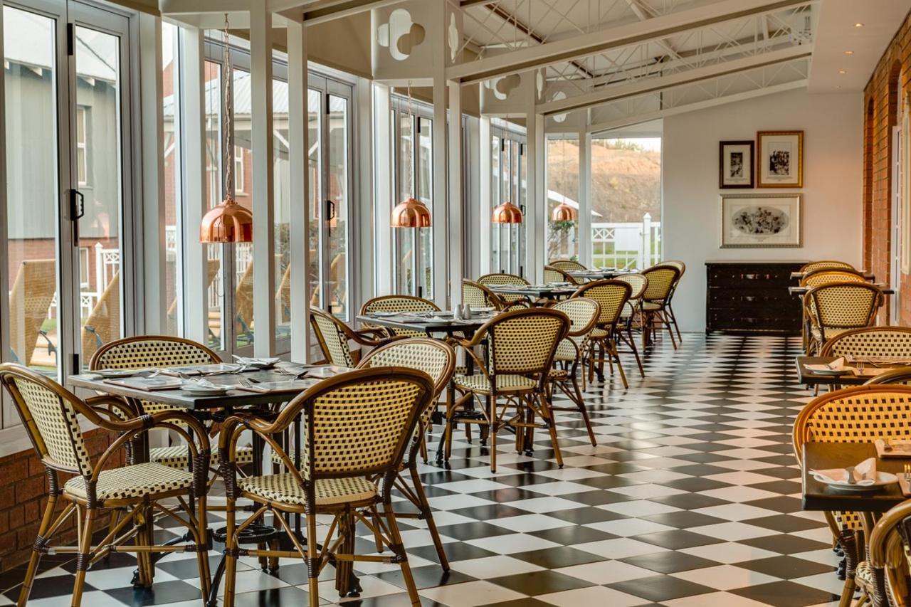 Protea Hotel By Marriott Kimberley Eksteriør billede