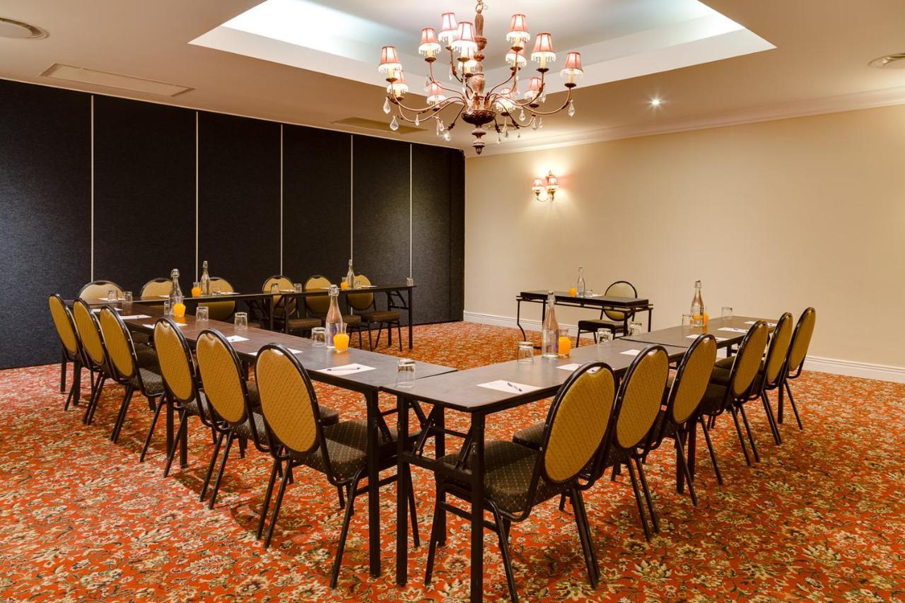 Protea Hotel By Marriott Kimberley Eksteriør billede
