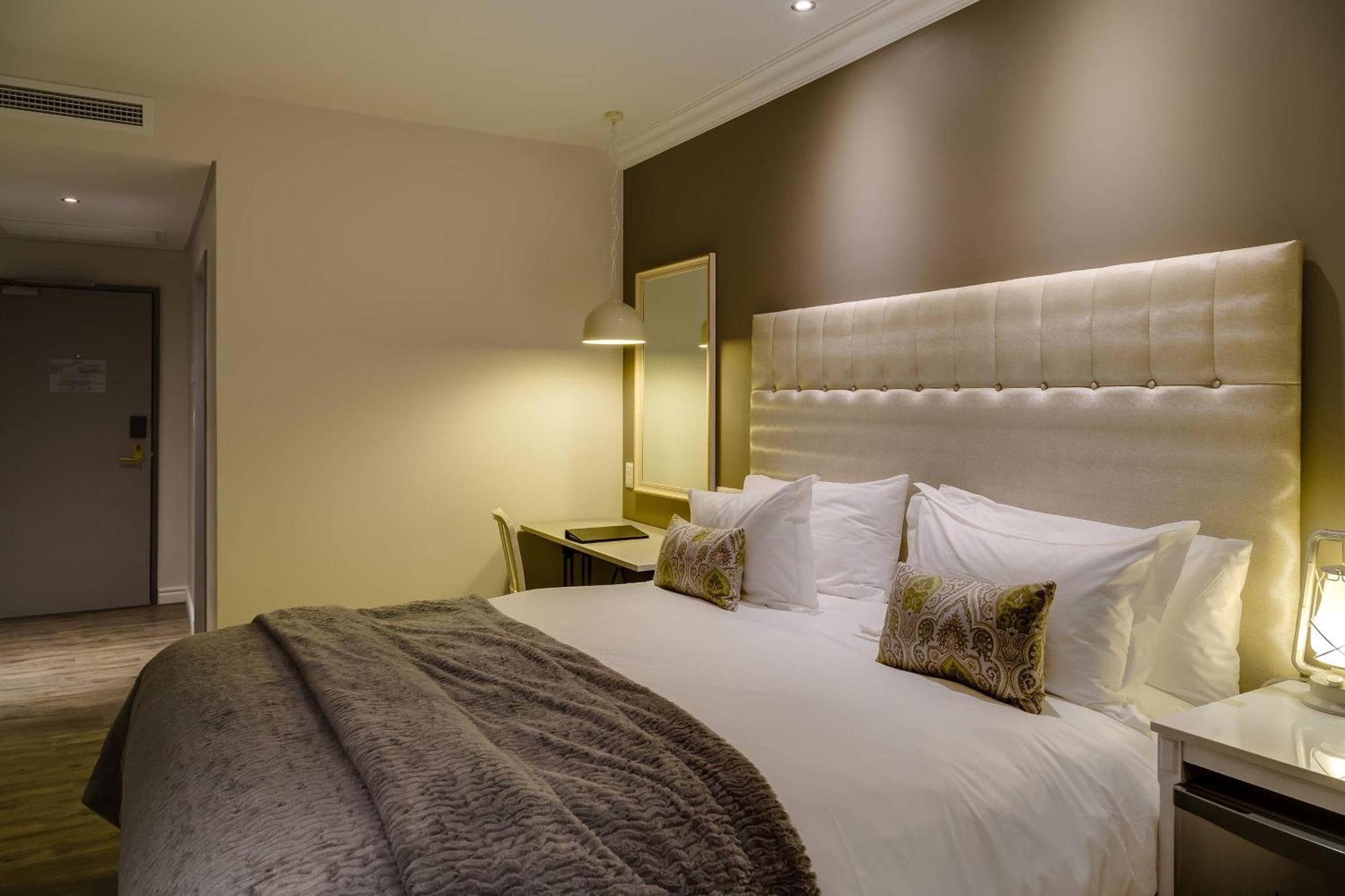 Protea Hotel By Marriott Kimberley Eksteriør billede