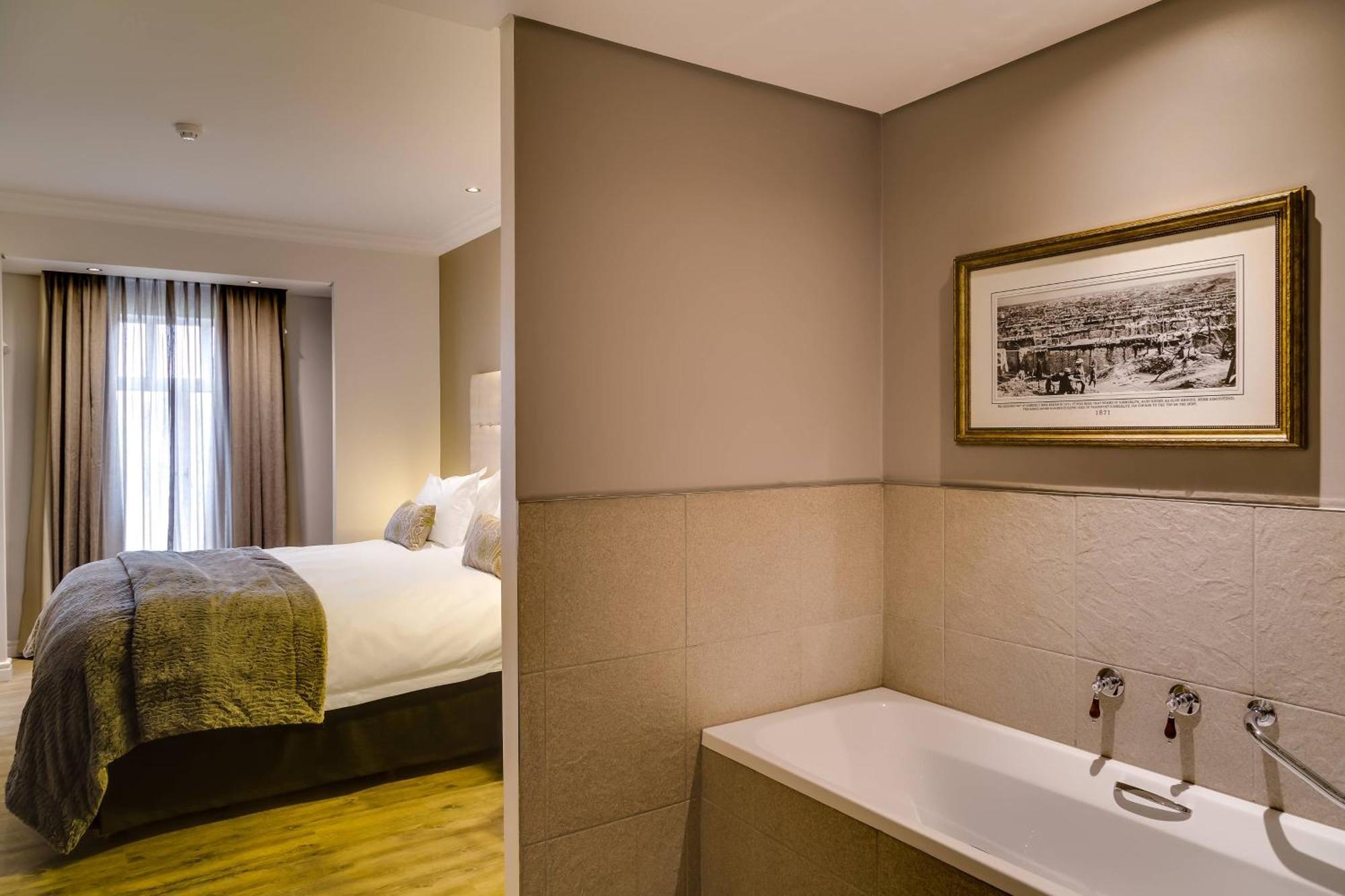 Protea Hotel By Marriott Kimberley Eksteriør billede