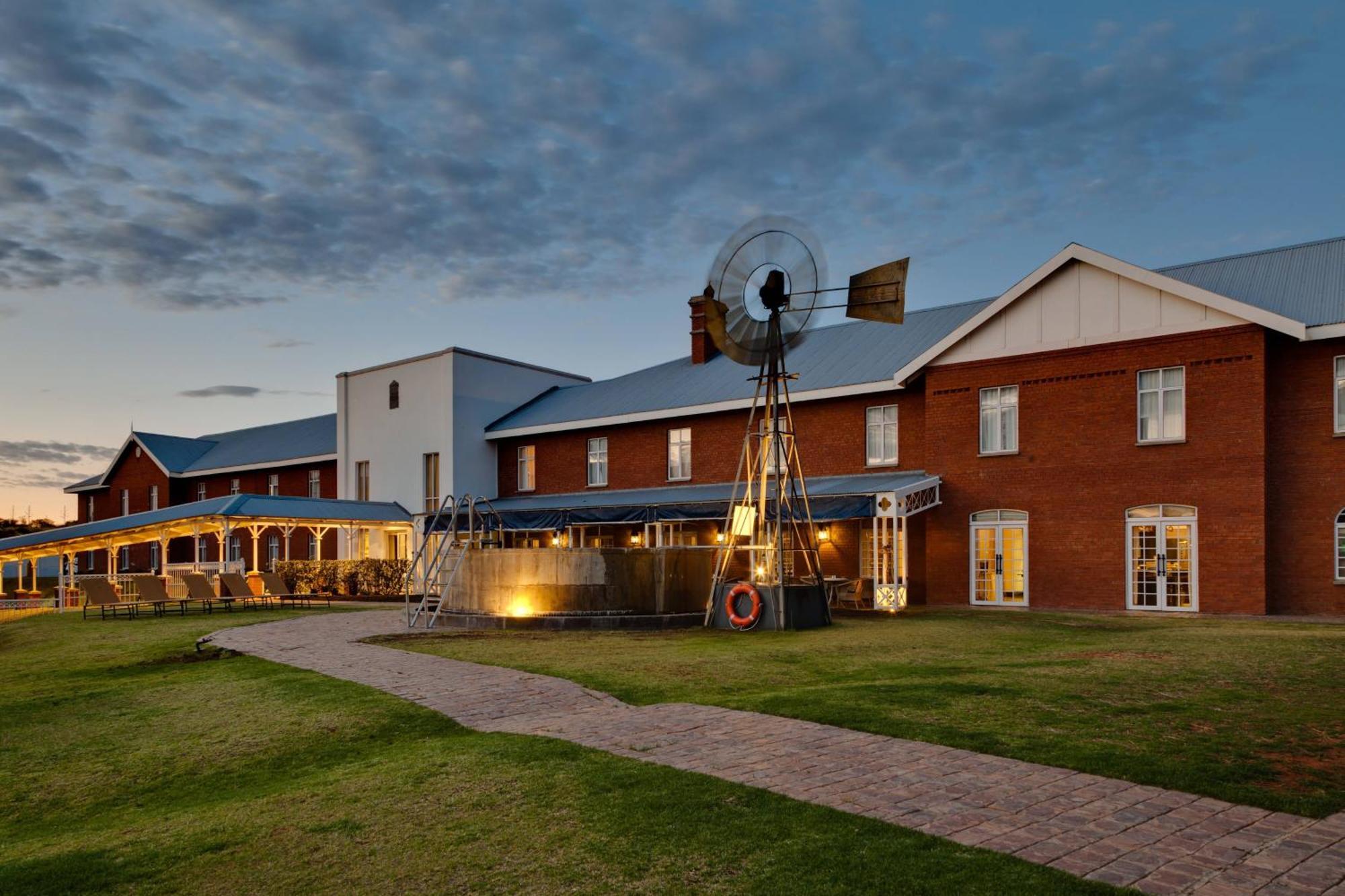Protea Hotel By Marriott Kimberley Eksteriør billede